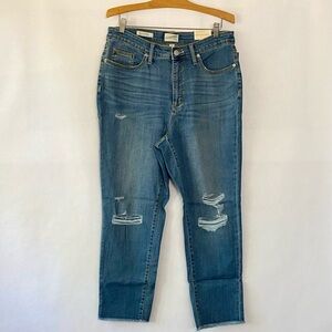 NWT Universal Thread Jeans - Size 14W - High Rise Slim Straight Crop